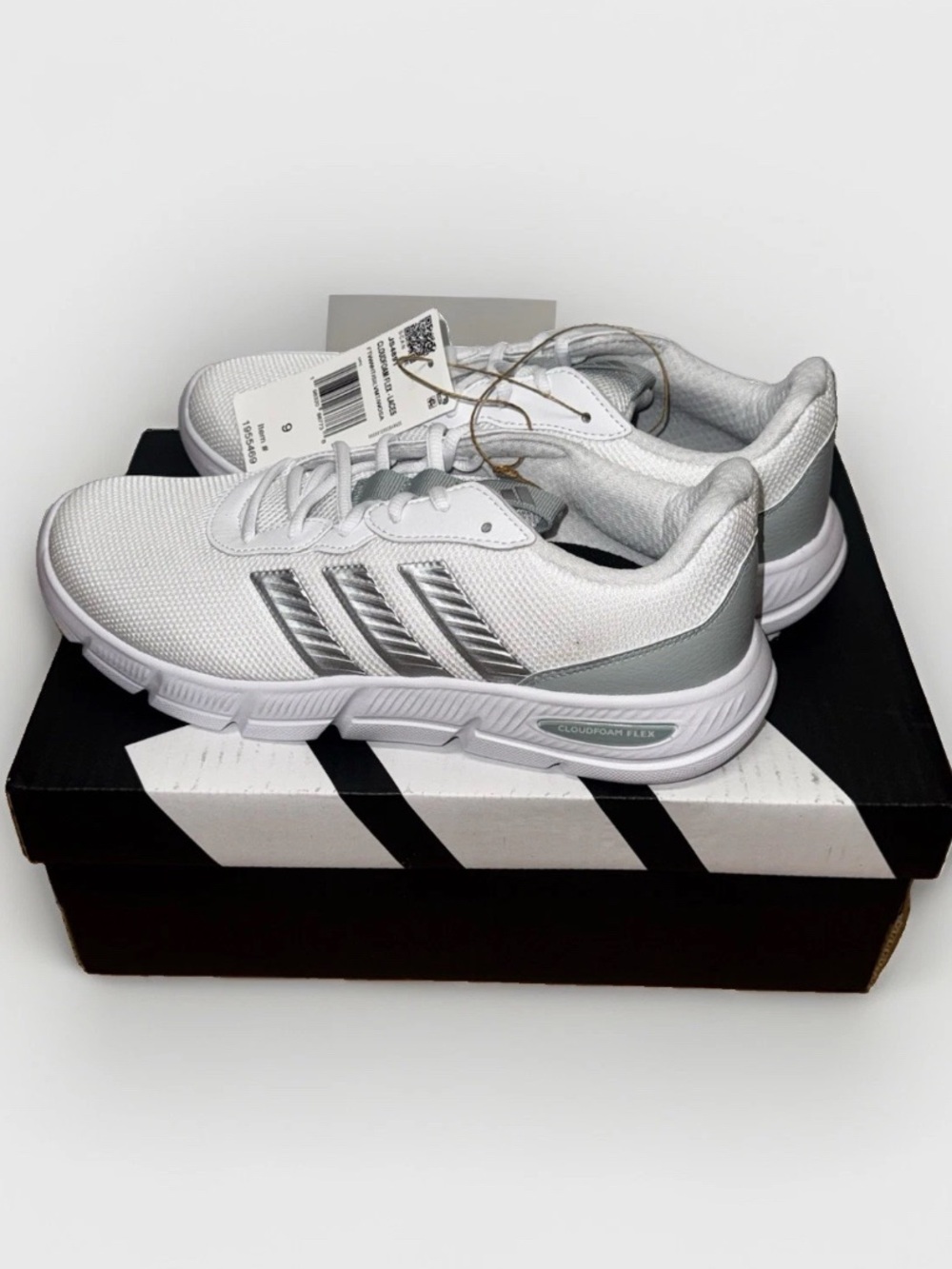 Adidas Women's Cloudfoam Flex- Laces Sneakers Shoes White, Size 9 (NWT) JS4891